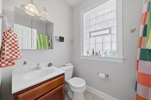 3358 W Hutchinson St, Chicago, IL 60618 - Photo 13