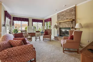 16530 Grandwood Lake Dr, Crest Hill, IL 60403 - Photo 7