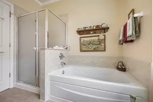 16530 Grandwood Lake Dr, Crest Hill, IL 60403 - Photo 15