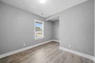 11715 S Parnell Ave, Chicago, IL 60628 - Photo 13