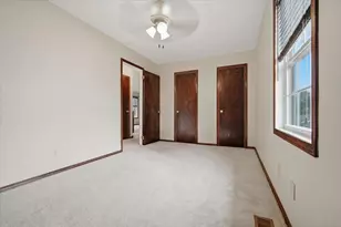 1241 Holiday Ln, Bloomington, IL 61704 - Photo 11