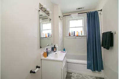 768 N Indiana Avenue, Kankakee, IL 60901 - Photo 11