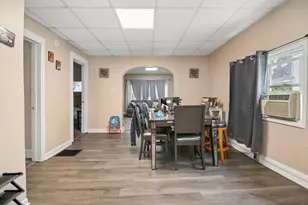768 N Indiana Ave, Kankakee, IL 60901 - Photo 5