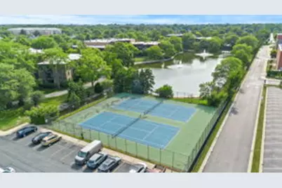 2100 Valencia Drive #300B, Northbrook, IL 60062 - Photo 3