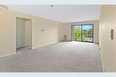 2100 Valencia Drive #300B, Northbrook, IL 60062 - Photo 5