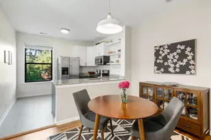 2458 W Eastwood Ave, Chicago, IL 60625 - Photo 5