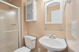 1609 Erin Dr, Normal, IL 61761 - Photo 21