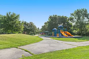 142 Southwicke Dr, Streamwood, IL 60107 - Photo 27