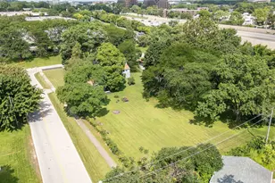 4417 Yender Ave, Lisle, IL 60532 - Photo 3