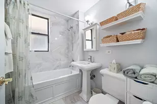 1025 W Balmoral Ave, Chicago, IL 60640 - Photo 13