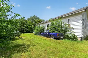2067 Shaw Rd, Amboy, IL 61310 - Photo 39