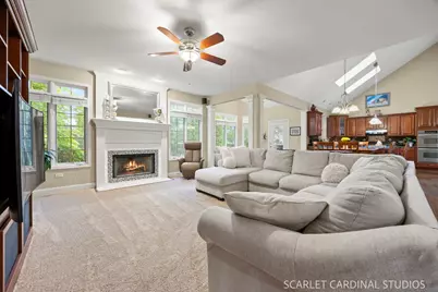 5640 Bergamot Court, Naperville, IL 60564 - Photo 9