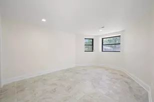 3912 W Congress Pkwy, Chicago, IL 60624 - Photo 11