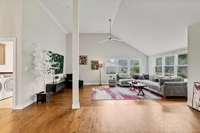 1629 N Summit Street, Wheaton, IL 60187 - Photo 9