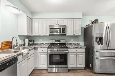 10304 Ridgeland Avenue #207, Chicago Ridge, IL 60415 - Photo 3