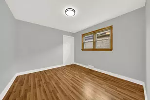 6354 S Austin Ave, Chicago, IL 60638 - Photo 7