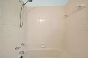 6354 S Austin Ave, Chicago, IL 60638 - Photo 9