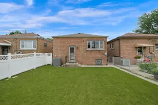 6354 S Austin Ave, Chicago, IL 60638 - Photo 21