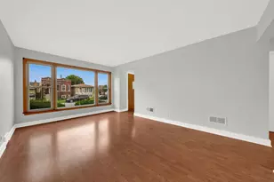 6354 S Austin Ave, Chicago, IL 60638 - Photo 5
