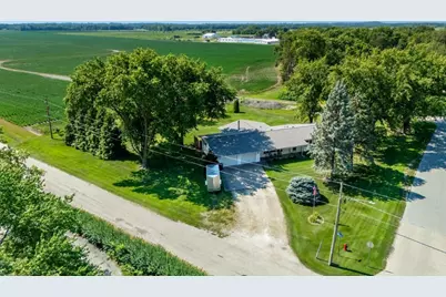908 5th Street, Erie, IL 61250 - Photo 29