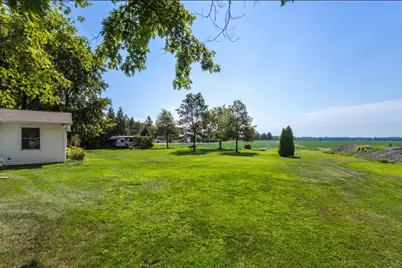908 5th Street, Erie, IL 61250 - Photo 37