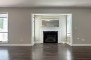 6652 Fernwood Dr, Lisle, IL 60532 - Photo 7