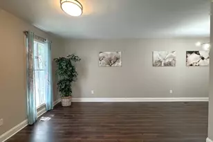 6652 Fernwood Dr, Lisle, IL 60532 - Photo 3