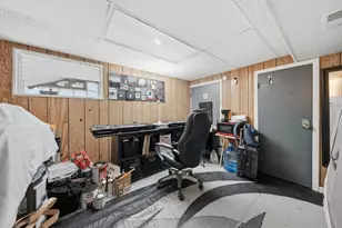 1534 E 73rd Pl, Chicago, IL 60619 - Photo 9