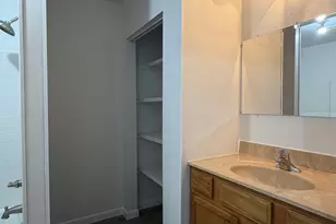 694 N Elm St, Herscher, IL 60941 - Photo 15