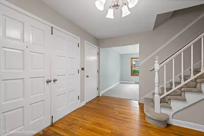1040 E Carpenter Drive, Palatine, IL 60074 - Photo 3