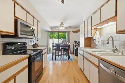 1014 Schoolgate Road #1014, New Lenox, IL 60451 - Photo 7