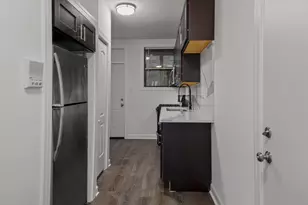 1904 N Whipple St, Chicago, IL 60647 - Photo 5