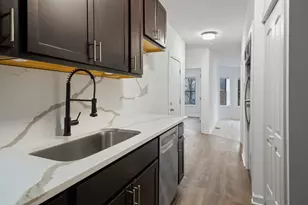 1904 N Whipple St, Chicago, IL 60647 - Photo 3