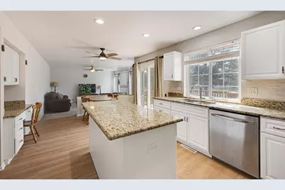 1650 Charlotte Circle, Naperville, IL 60564 - Photo 3