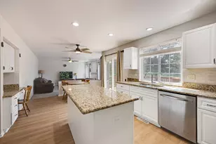 1650 Charlotte Cir, Naperville, IL 60564 - Photo 3