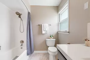 3504 Illinois Rd, Wilmette, IL 60091 - Photo 19
