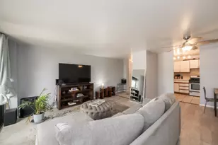 3021 S Michigan Ave, Chicago, IL 60616 - Photo 9