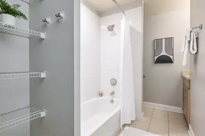 1856 N Sawyer Avenue #303, Chicago, IL 60647 - Photo 15