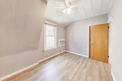 5419 N Monitor Avenue #2, Chicago, IL 60630 - Photo 9