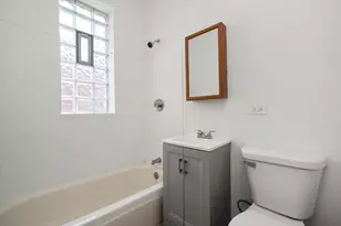 2857 W Polk St, Chicago, IL 60612 - Photo 11