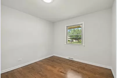 209 Maureen Drive, Elgin, IL 60123 - Photo 13