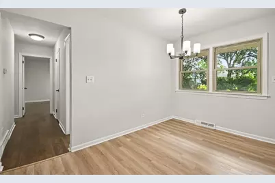 209 Maureen Drive, Elgin, IL 60123 - Photo 7