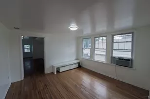 3229 W 62nd St, Chicago, IL 60629 - Photo 9
