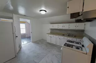 3229 W 62nd St, Chicago, IL 60629 - Photo 7