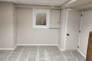 159 Saratoga Ct, Vernon Hills, IL 60061 - Photo 25
