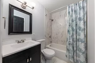 614 Pleasant Pl, Streamwood, IL 60107 - Photo 15