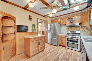 2538 Willow Ave, Woodridge, IL 60517 - Photo 7