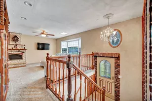 2538 Willow Ave, Woodridge, IL 60517 - Photo 3