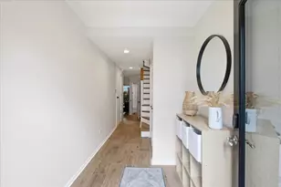 2901 N Wolcott Ave, Chicago, IL 60657 - Photo 23