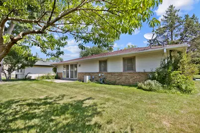 816 Delphia Avenue, Elk Grove Village, IL 60007 - Photo 19